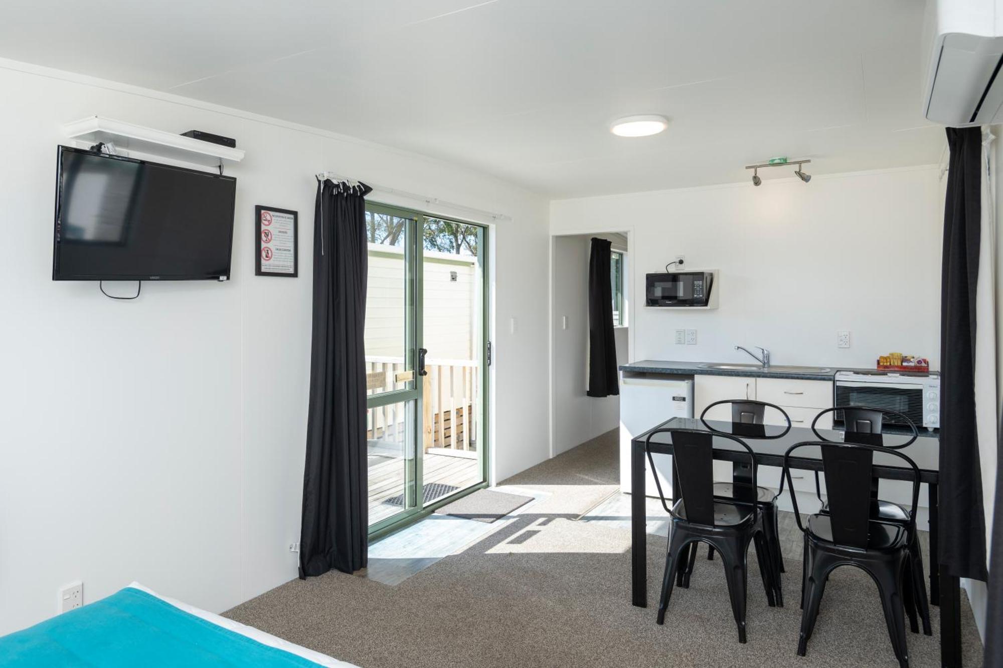 Riverside Whakatane Holiday Park Exterior photo