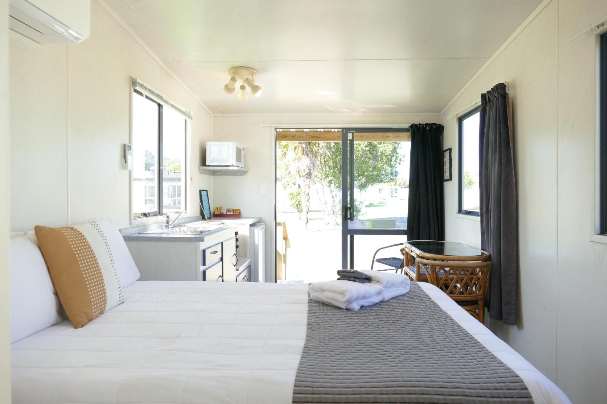Riverside Whakatane Holiday Park Exterior photo