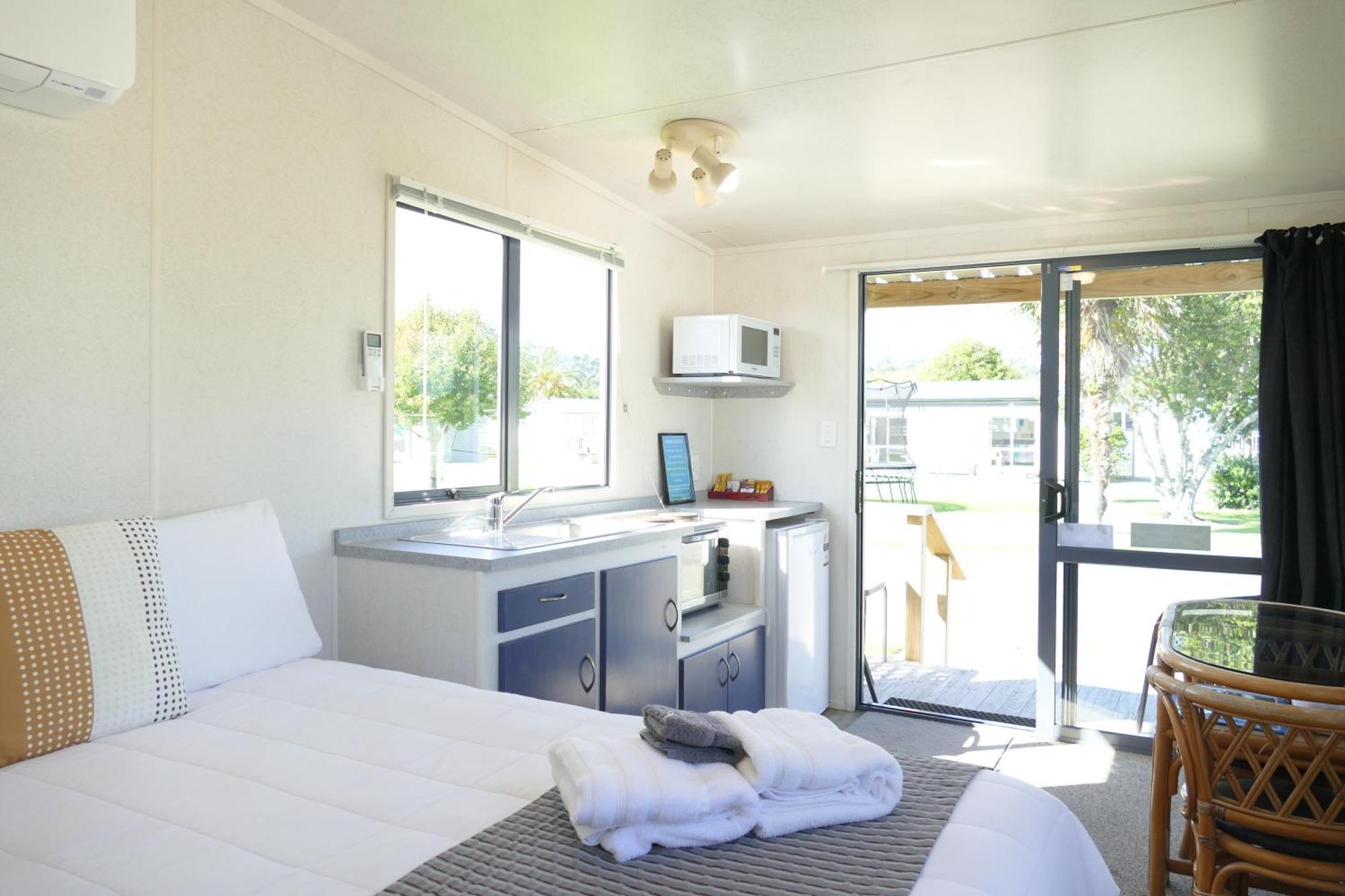 Riverside Whakatane Holiday Park Exterior photo